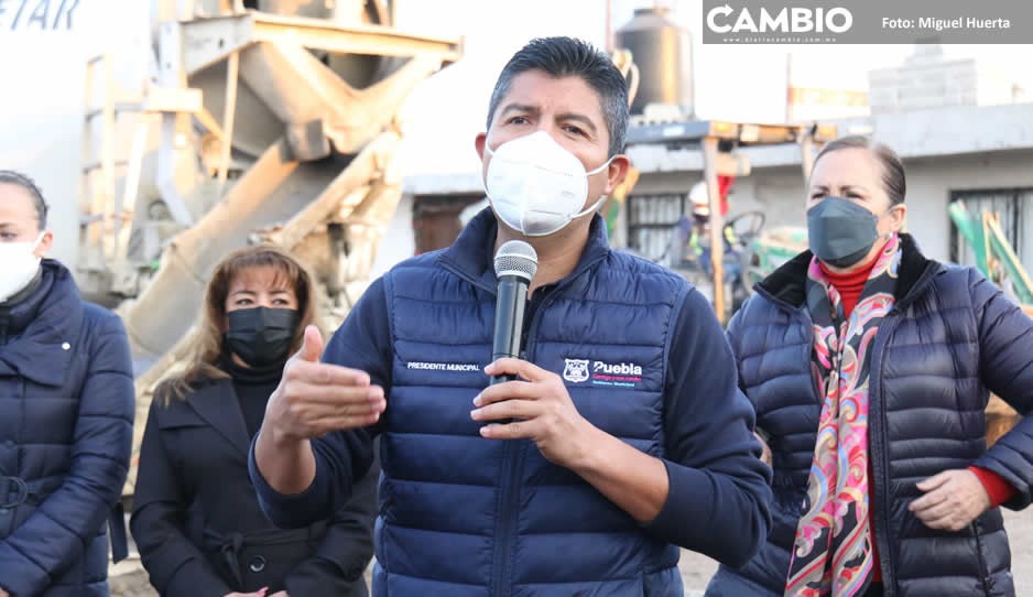Eduardo Rivera admite que en el CH de Puebla operan ambulantes, prostitución y narcomenudeo (FOTOS Y VIDEO)