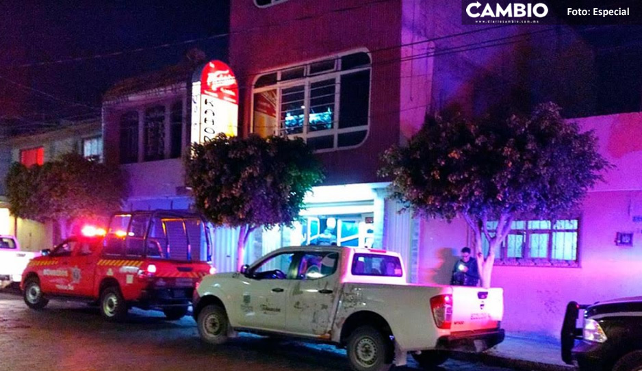 Clausuran dos bares en Tehuacán y detienen a un hombre en posesión de sustancias prohibidas