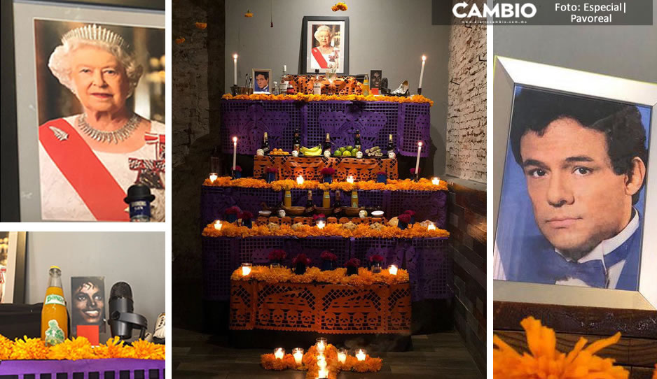 Restaurante poblano coloca ofrenda a la Reina Isabel, Michael Jackson y José José (FOTOS)