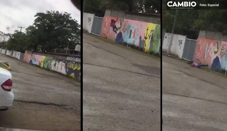 Niña se escapa de la escuela y se la rompe toda al brincar la barda (VIDEO)