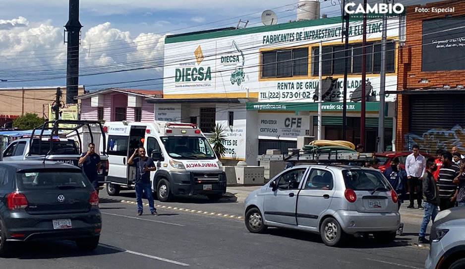 Atropellan a peatón mientras cruzaba Bulevar Atlixco