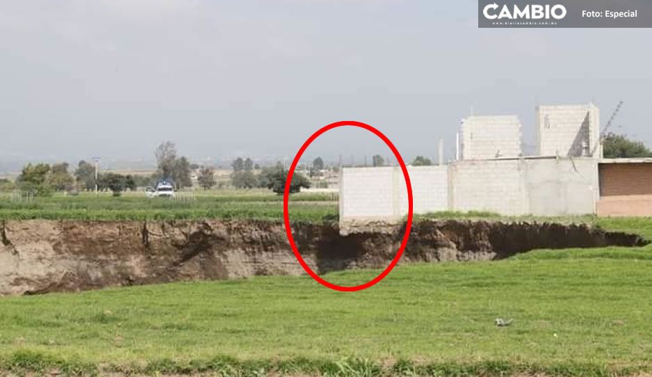 ¡El megasocavón sigue creciendo! Localizan grietas que podrían indicar más desprendimientos