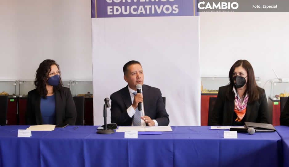 Firma Ayuntamiento de San Andrés Cholula convenios educativos y consolida su vinculación universitaria