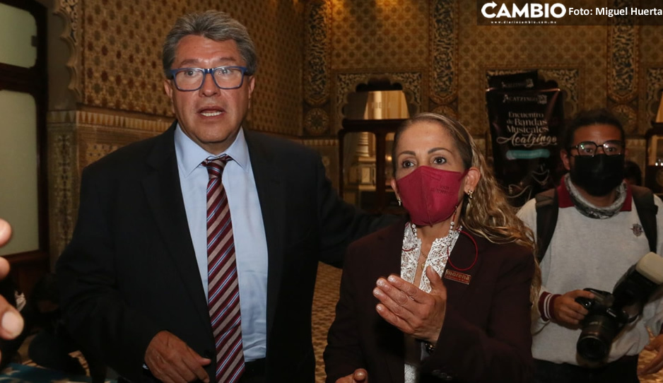 Ricardo Monreal visita el Congreso de Puebla acompañado de Olga Romero Garci-Crespo (VIDEO)