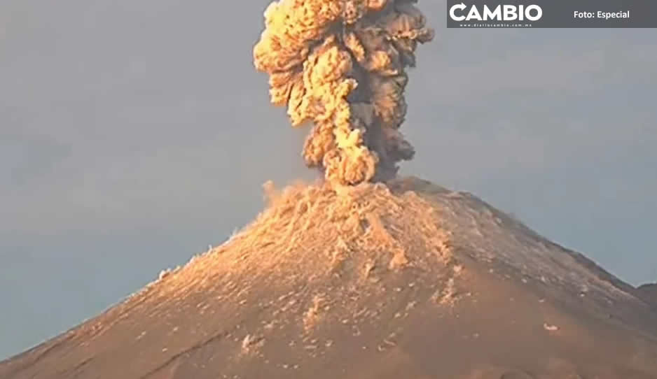 VIDEOS: Así fueron las impactantes explosiones del Popo esta mañana