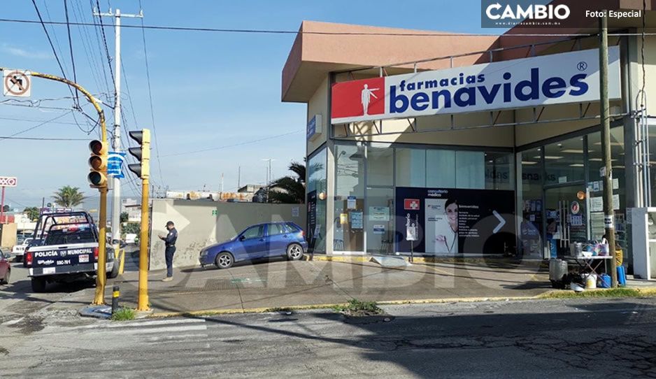 Detienen a delincuentes que intentaron asaltar Farmacia Benavides en colonia Patrimonio
