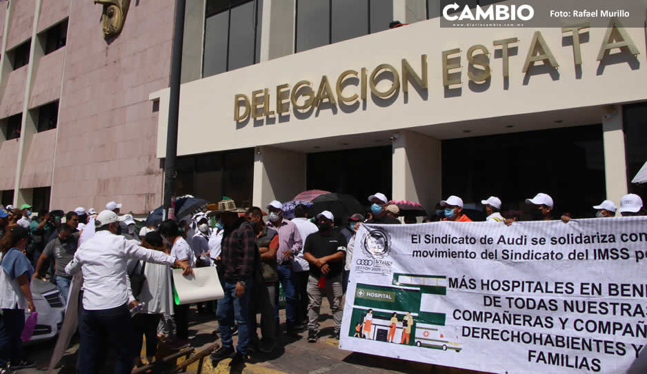 Ejército blanco del Hospital de La Margarita marchó para exigir mejores condiciones laborales (FOTOS Y VIDEOS)