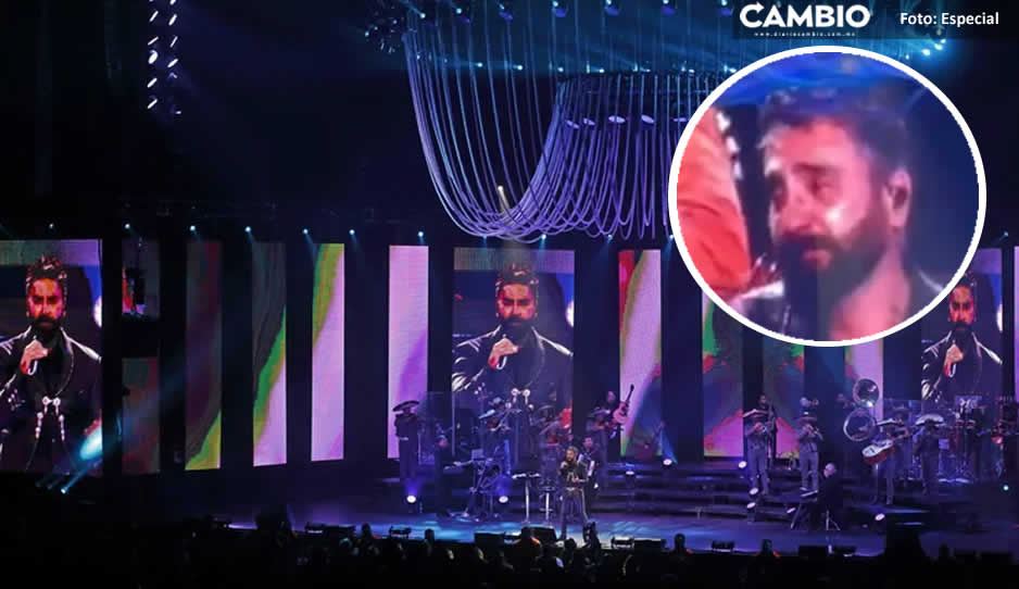 VIDEO: &quot;El Potrillo&quot; llora devastado en su primer concierto tras muerte de Vicente Fernández