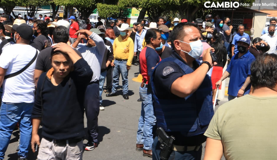 Se desata balacera en el Mercado Hidalgo; hay un policía herido (FOTOS Y VIDEO)