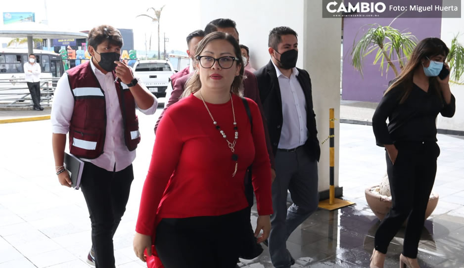 FOTOS: Así llegan consejeros de Morena a asamblea para elegir nueva dirigencia estatal