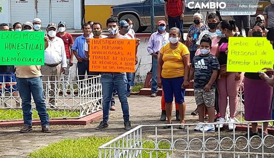 Acusan nepotismo en la Sierra Norte durante la entrega de apoyos para los damnificados por Grace