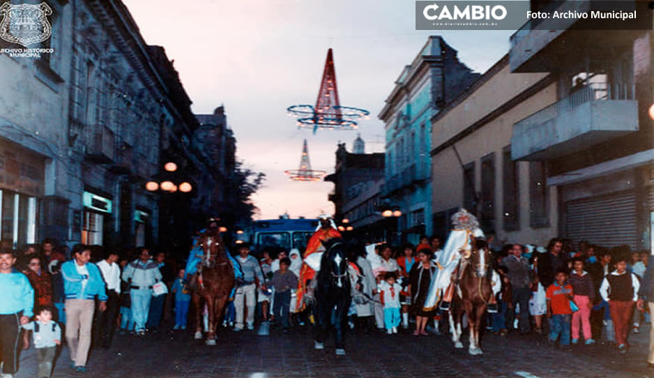 FOTOS: Así era el desfile de los Reyes Magos en el Centro de Puebla en los 70s