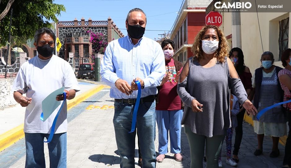 Pavimentaciones refuerzan el tejido social en Atlixco: Guillermo Velázquez