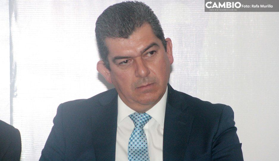 Defiende Carlos Montiel tarifazo del alumbrado público: habrá mayor seguridad en Puebla