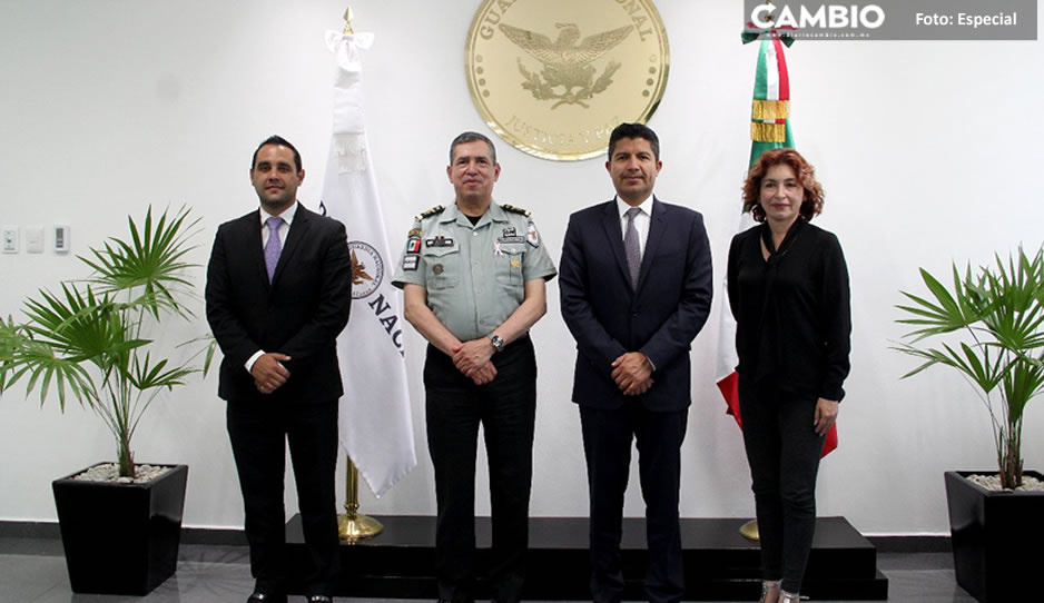 Lalo se reúne por primera vez con el general de la Guardia Nacional, Rodríguez Bucio
