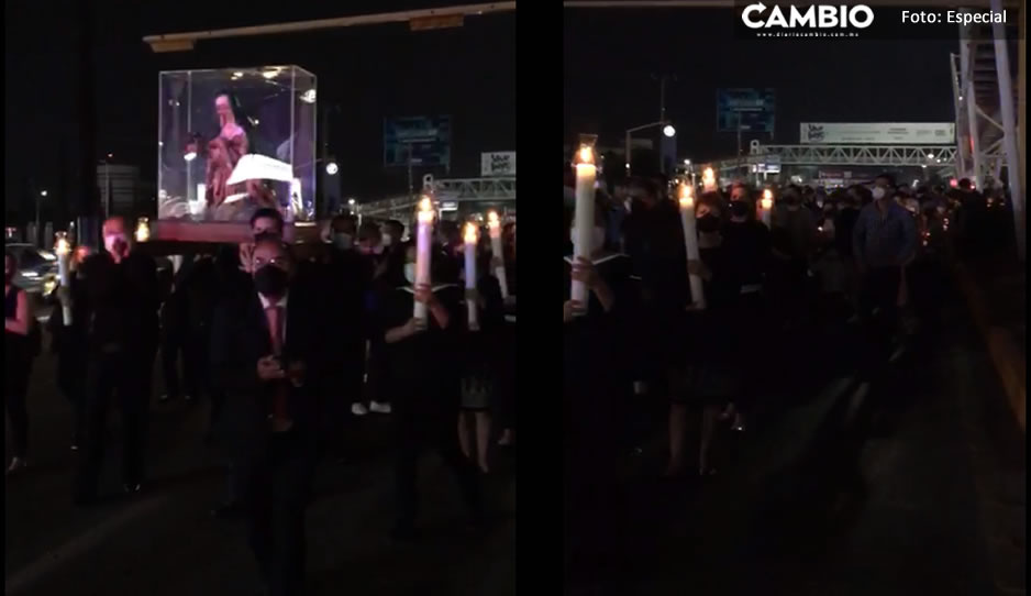 VIDEO: Así fue la procesión del Viacrucis con la Virgen del Camino en la Vía Atlixcáyotl