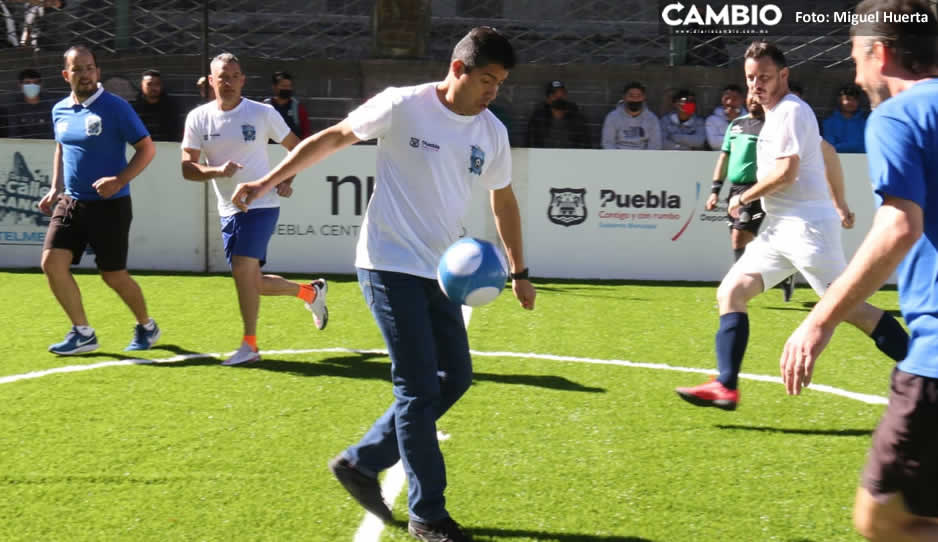 ¡Lalo futbolista! Inaugura torneo Street Soccer en el Centro Histórico (FOTOS y VIDEO)