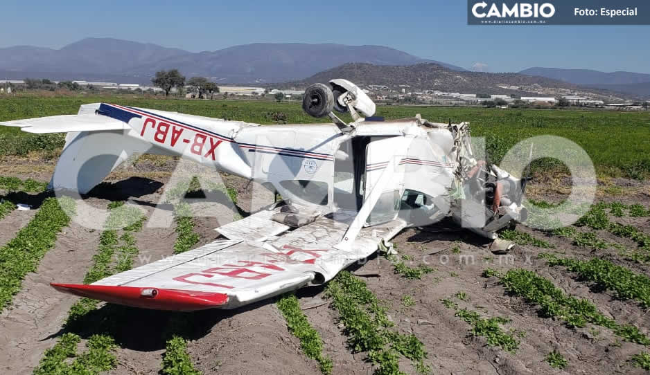 FOTOS: Aparatoso accidente; se desploma avioneta en campos de Tepanco de López