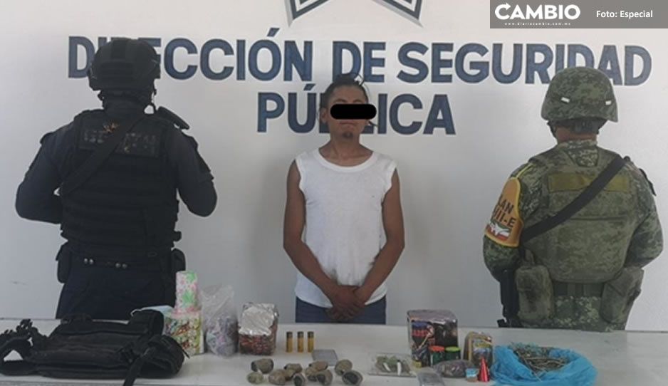 Cae El Cepillin y El Chinto drogándose en un coche en Tehuacán; son de la banda Del Gallero