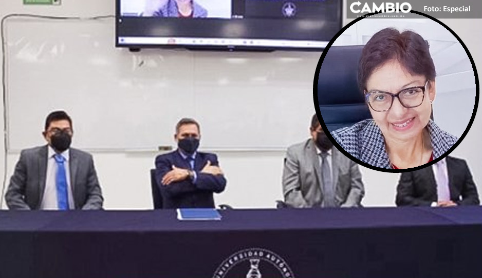 Lilia Cedillo preside tercer informe de labores del director del ICGDE de la BUAP