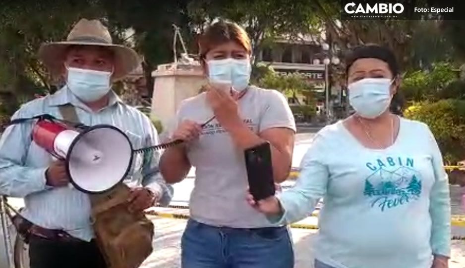 Familiares de víctimas de feminicidio exigen a AMLO alto a la impunidad, realizan mitin en Texmelucan (VIDEO)