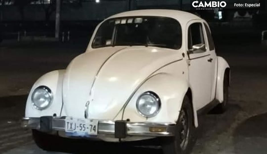¡Se robaron un clásico! Se llevan Vochito afuera de la Gran Bodega de La Noria