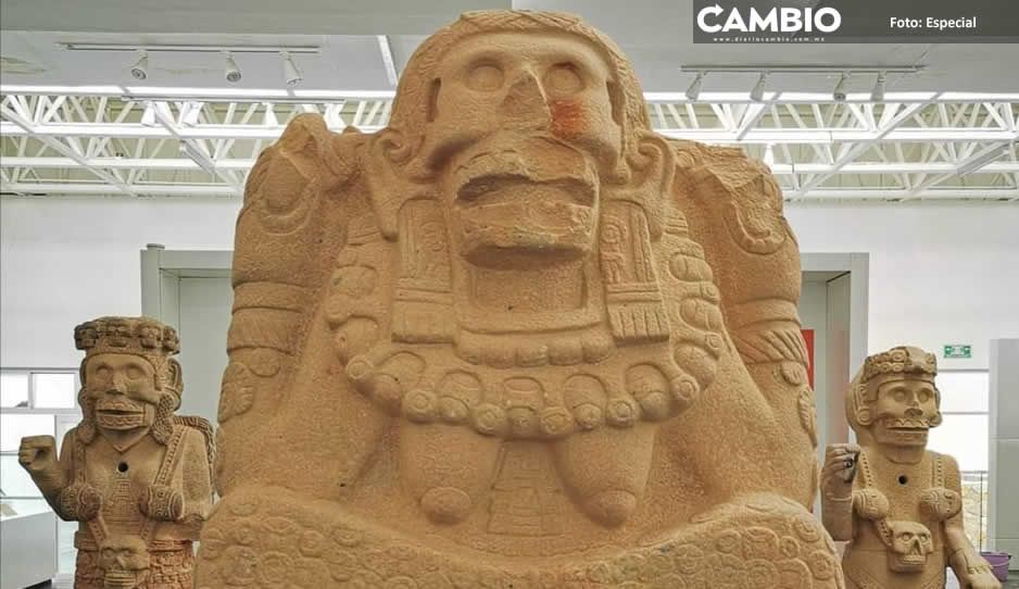 Con bloqueo, tehuacaneros pretenden impedir que el INAH se lleve piezas del Museo de Sitio