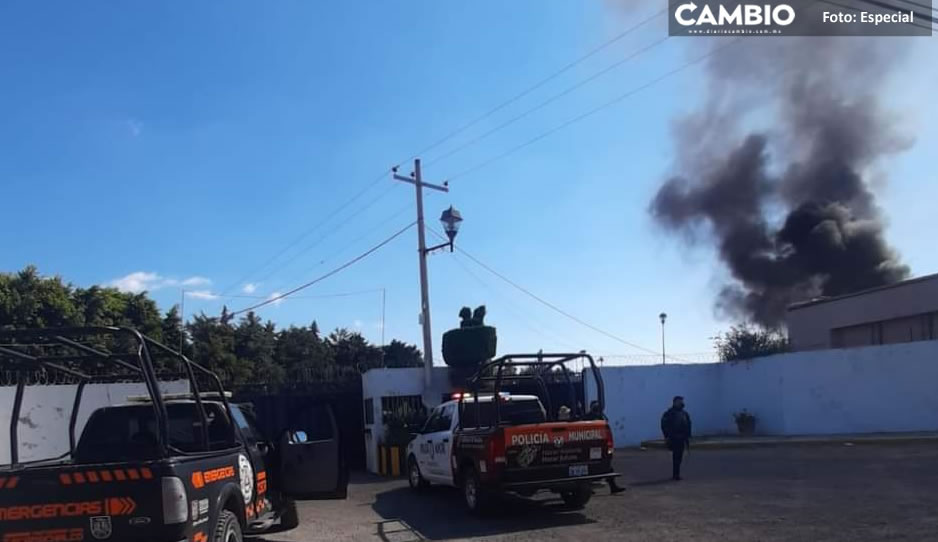 Incendio de las instalaciones de la Empresa Avitec en Tecamachalco
