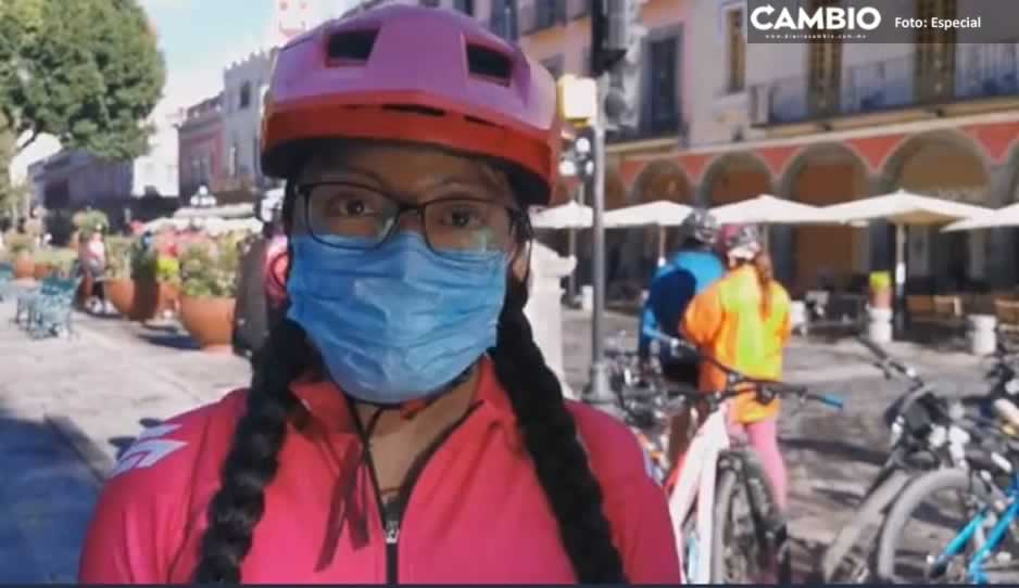 Con rodada ciclista, mujeres poblanas concientizan lucha vs el cáncer de mama (VIDEO)