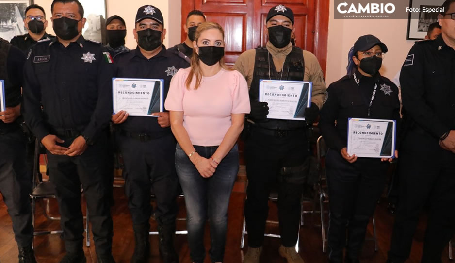 Paola Angón encabeza entrega de estímulos económicos a policías de la SSC 