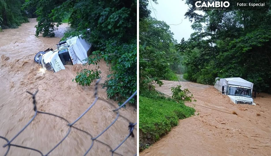 Camión de CONASUPO intenta cruzar río Tonto y se lo lleva la corriente en Zoquitlán