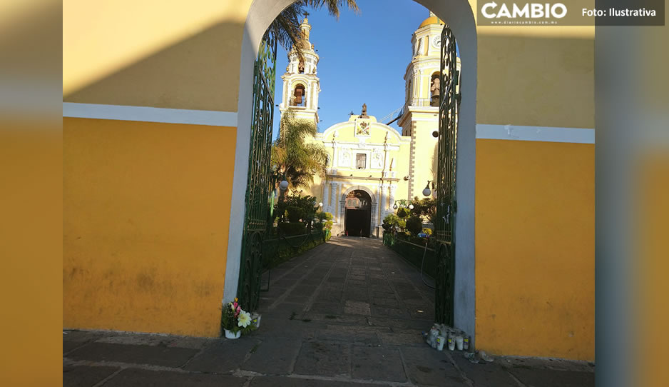 Tras llegar a un acuerdo, reabren puertas de la iglesia San Juan Bautista en Cuautlancingo