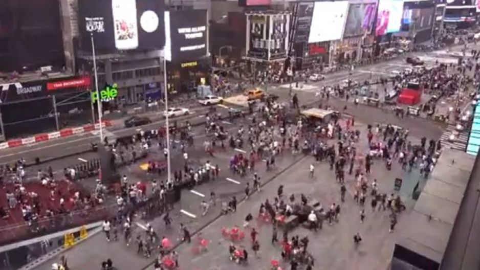 Balacera en pleno Times Square de Nueva York (VIDEO)