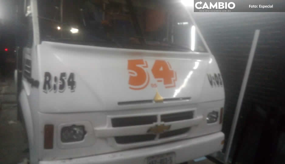 Concesionarios de la Ruta 54 acusan amenazas y extorsiones de ex antorchista de la Ruta NGA