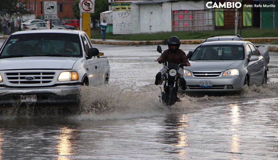 ¡No guardes el paraguas y el impermeable! Lluvias en Puebla seguirán toda la semana