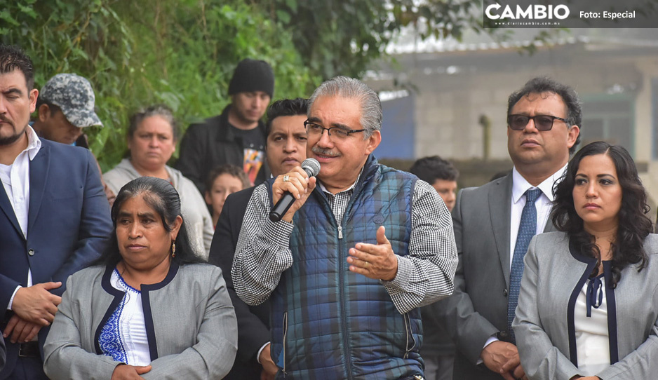 Ayuntamiento de Huauchinango entrega pavimentación en colonia Insurgentes