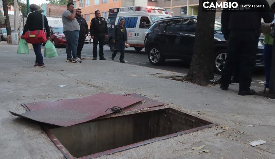 Niño y su abuelita caen a registro sin tapa al regresar de la escuela en CDMX