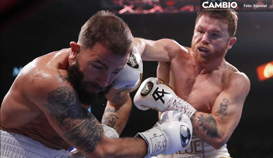 Pelea en VIVO; el &#039;Canelo&#039; le da tremendos ganchos a Caleb Plant (FOTOS)