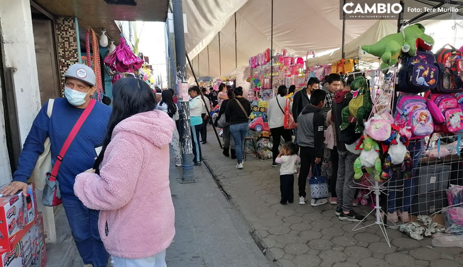 Ambulantes hacen su agosto; invaden el Centro Histórico ante llegada de Reyes Magos (VIDEO)