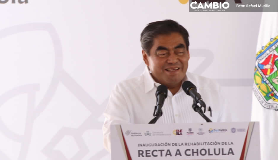 Policías despedidos de Ahuazotepec también deben ser denunciados penalmente: Barbosa (VIDEO)