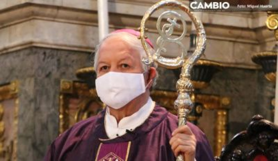 Arzobispo de Puebla ofrece misa por muertos en explosión de Felipe Ángeles