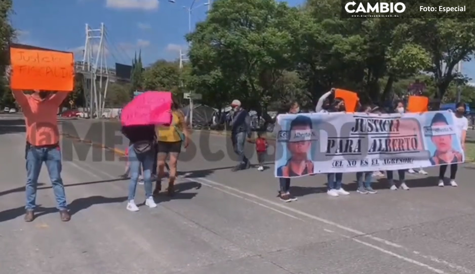 Familiares de Alberto N. se manifiestan en la Fiscalía: aseguran que no manoseó a la niña de San Antonio Abad (VIDEO)