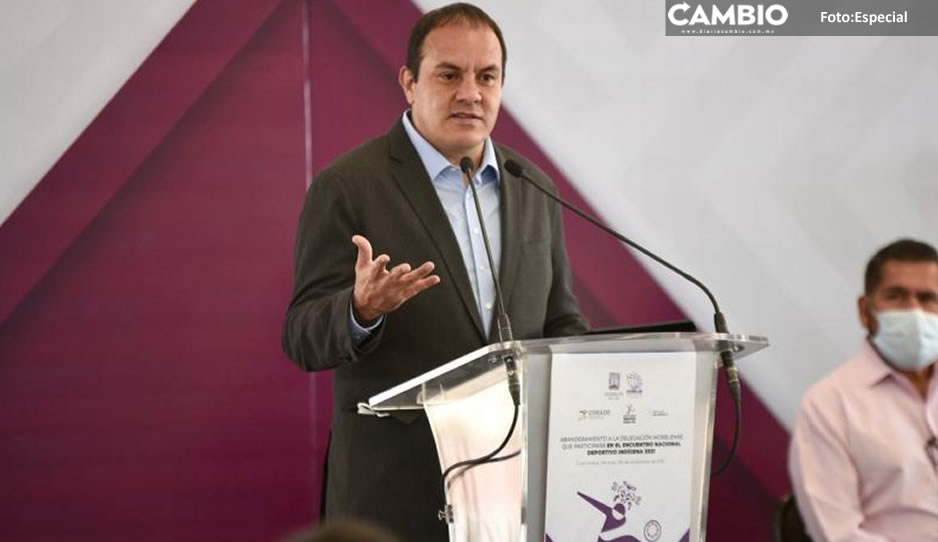 Exhiben FOTO de Cuauhtémoc Blanco con líderes del narco en Morelos