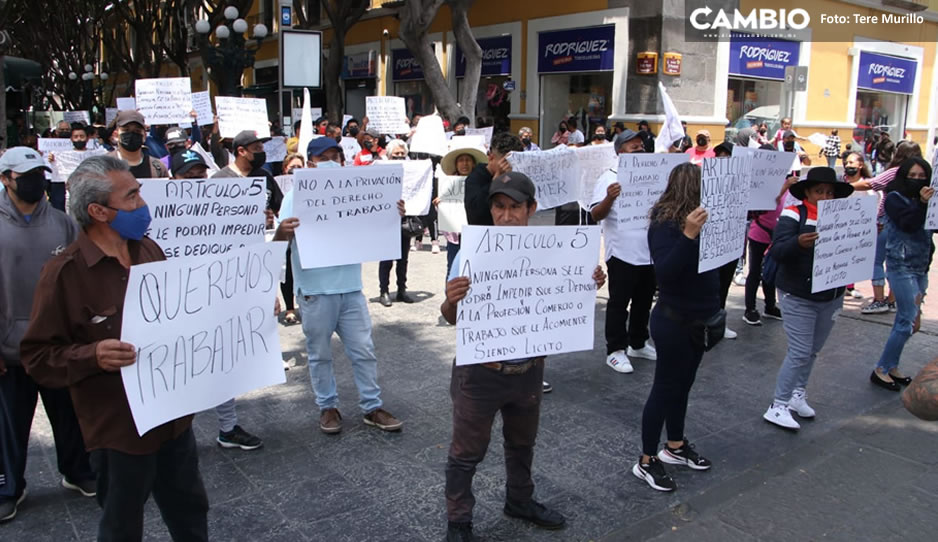 Ambulantes del Corredor 5 de Mayo se manifiestan por quinta vez; exigen un lugar para trabajar (VIDEO)