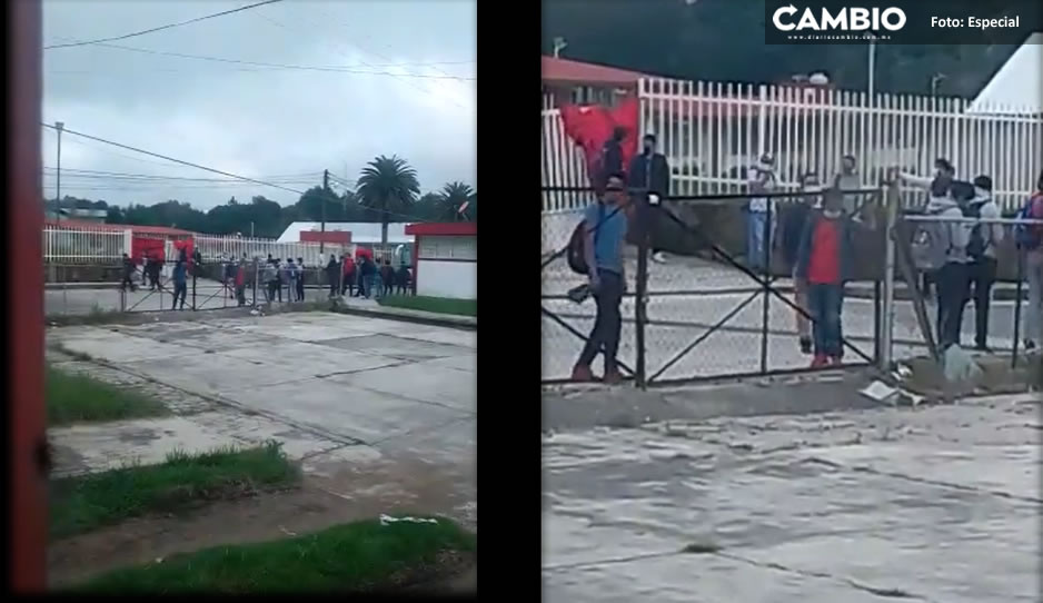 Condena SEP Puebla conducta de grupo de normalistas de Teteles que tomó las instalaciones del plantel (VIDEO)