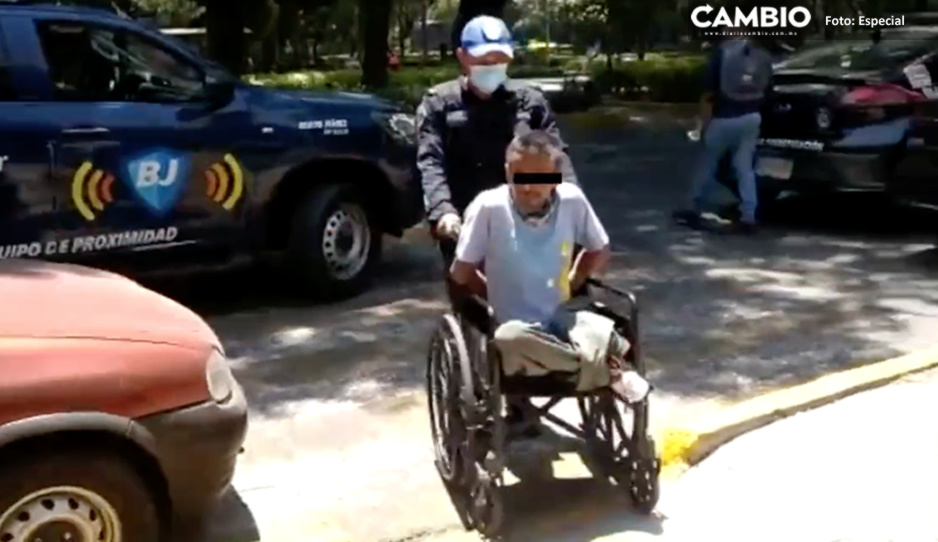 Nada le impide robar: ladrón en silla de ruedas se lleva espejos en la CDMX (VIDEO)