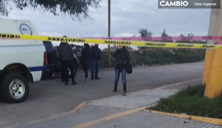 Ejecutan a balazos a un hombre a bordo de su camioneta en El Verde