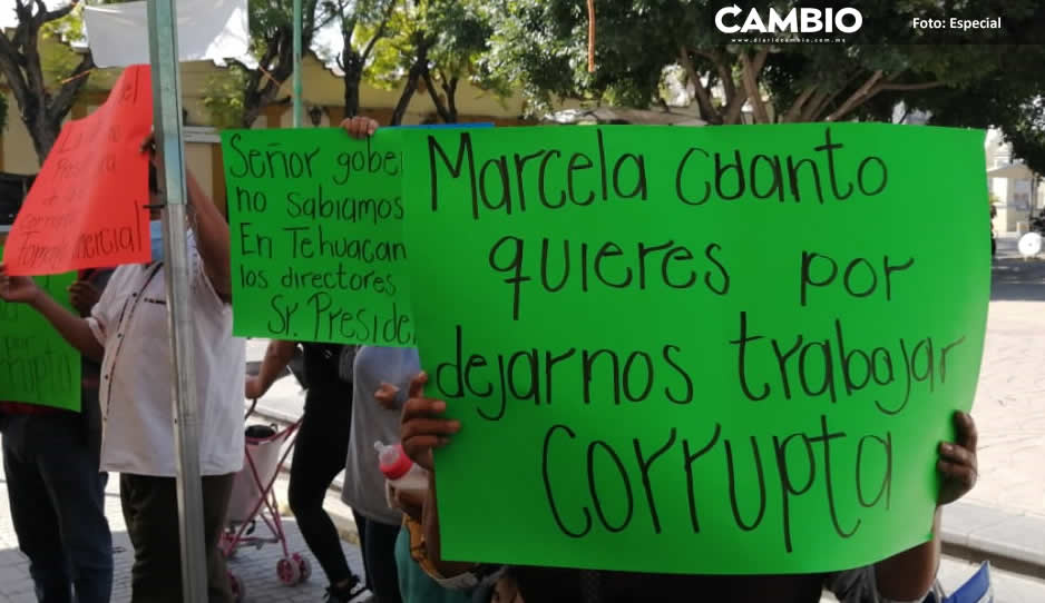 Comerciantes de pirotecnia se manifiestan en Tehuacán