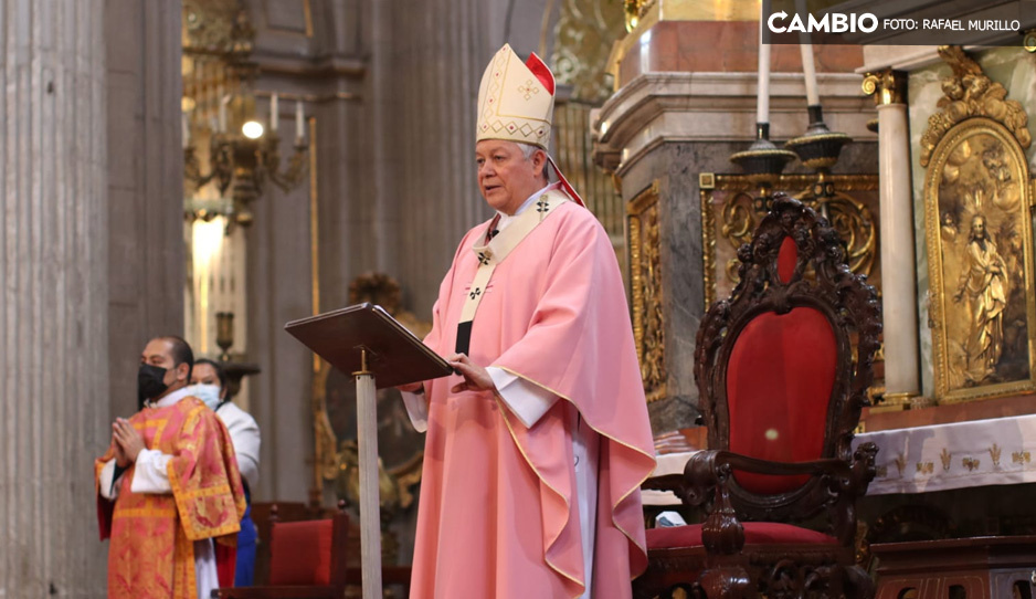 Arzobispo de Puebla pide por peregrinos poblanos que van a la Basílica de Guadalupe