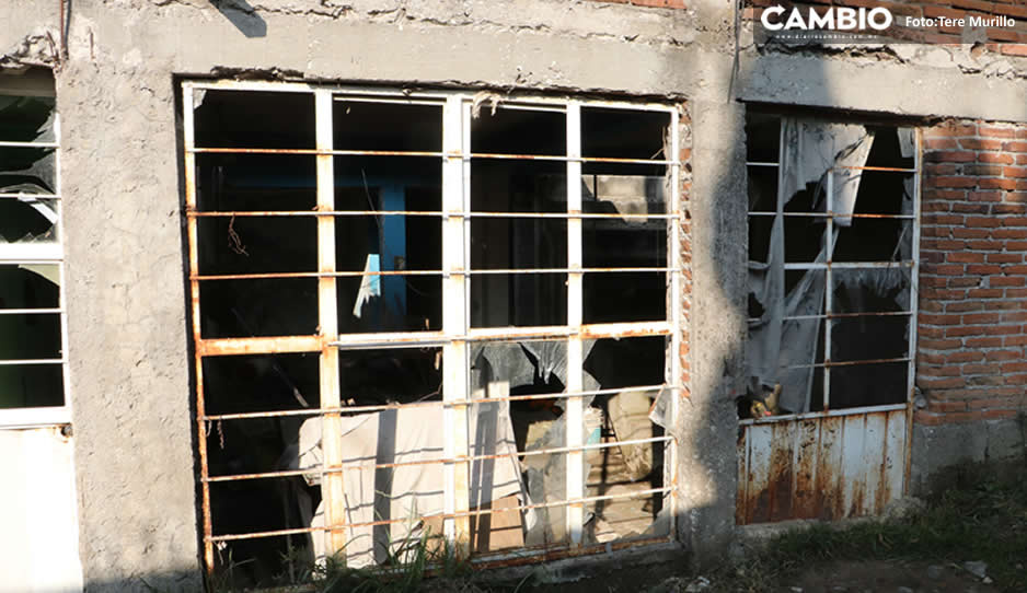 Duele que la gente sea así de cruel, dice victima tras saquearle su casa dañada en Xochimehuacan